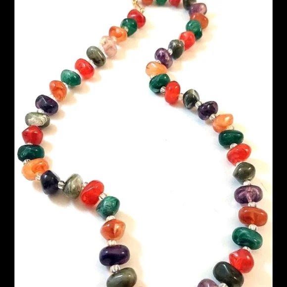Avon 1980's Lucite Vibrant Gemstone Necklace - Picture 4 of 5